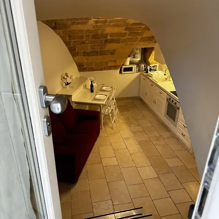 شقة Nel Centro Storico In Relax فرانكافيلا فونتانا